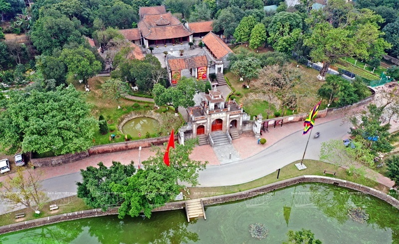 Thành Cổ Loa không chỉ gắn liền với những truyền thuyết của dân tộc Việt Nam mà còn là điểm tham quan độc đáo tại Hà Nội